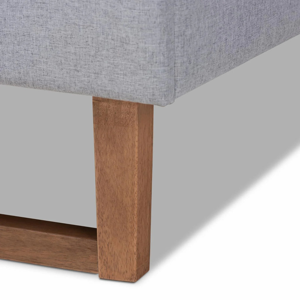 King Size Light Gray Upholstered Wood Platform Bed P32585