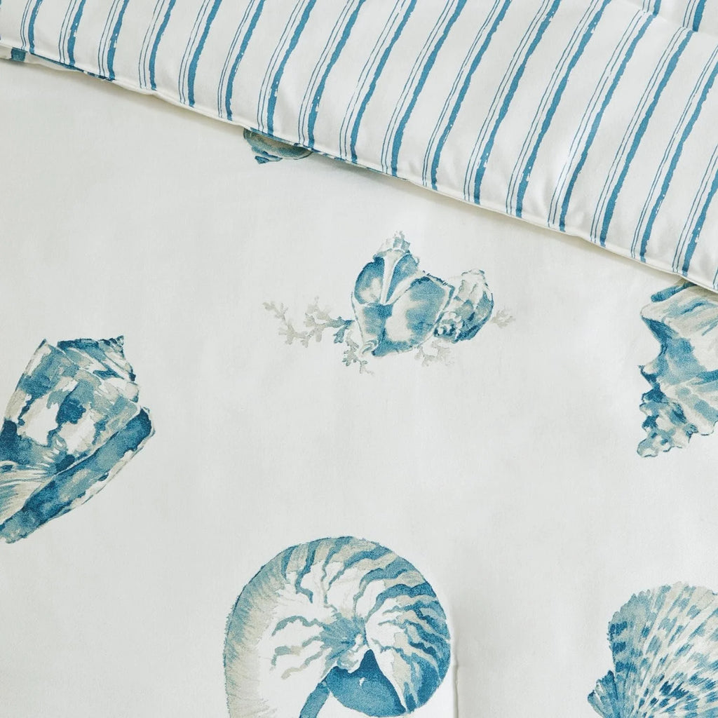Coastal Reversible Comforter Set 4 Piece L7708