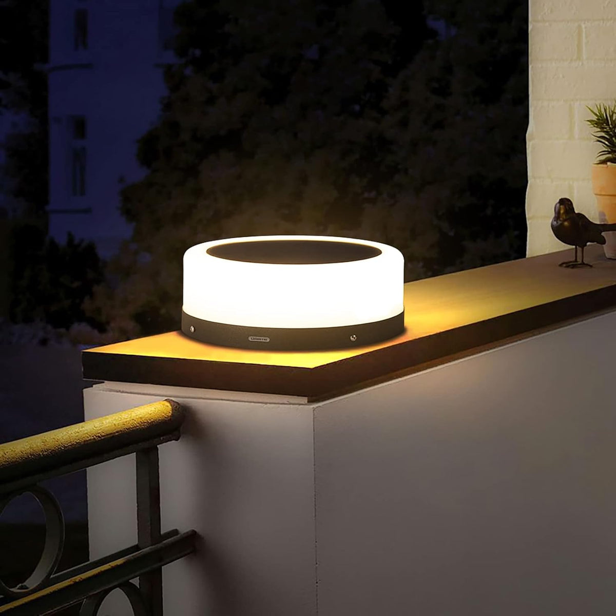 Outdoor Solar Post Cap Light R1505
