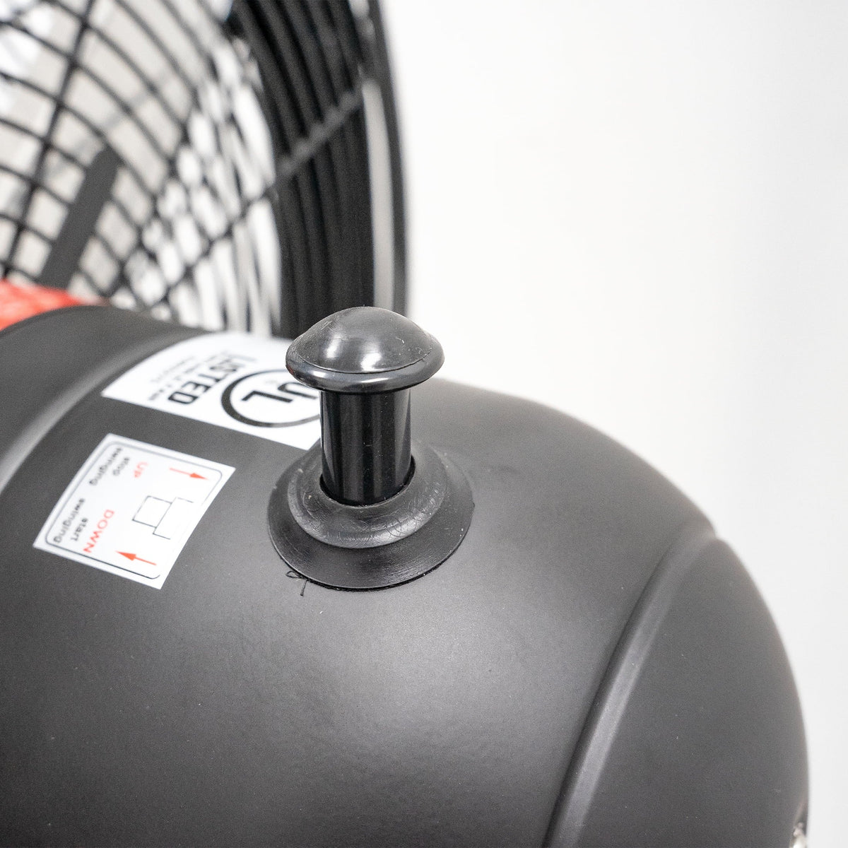 18 inch 3-Speed Metal Misting Stand Fan Black V845