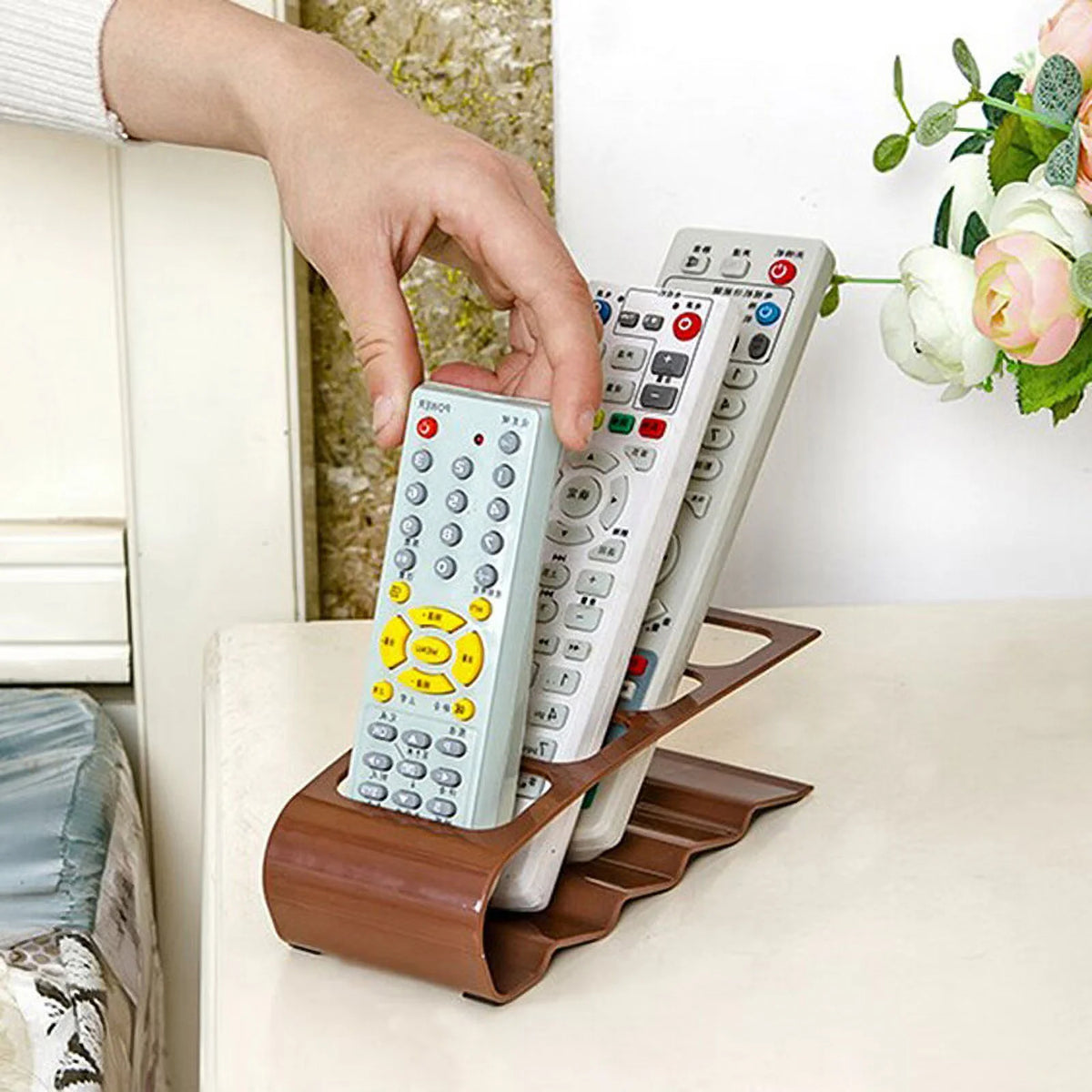4 Section Remote Control Storage Rack J18201