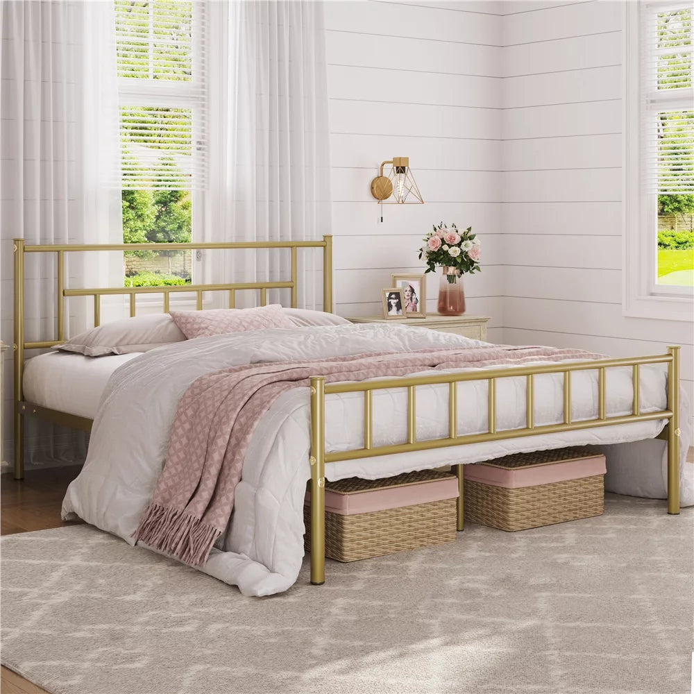 White Full Metal Platform Bed with Spindle Headboard and Footboard Y39836